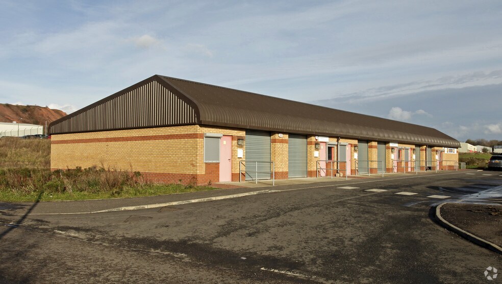 10 Clifton Vw, Broxburn for sale - Primary Photo - Image 1 of 1