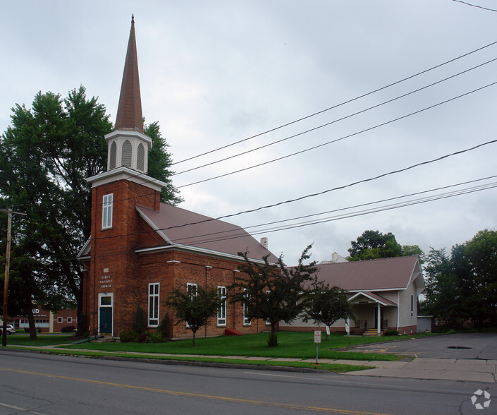 93 N Main St, Massena, NY for sale - Primary Photo - Image 1 of 1