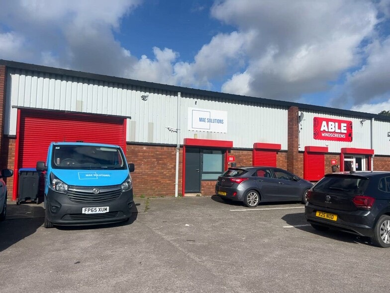 Portmanmoor Rd, Cardiff to rent - Commercial Listing Video - Image 2 of 10