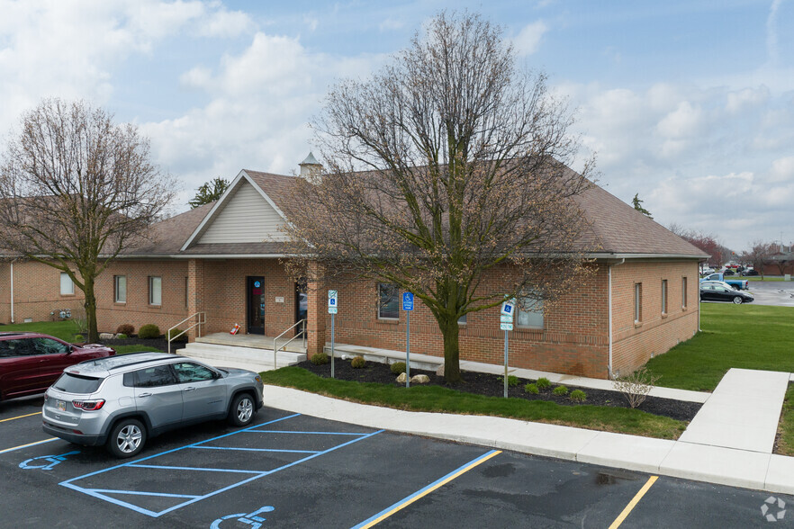 900 W South Boundary St, Perrysburg, OH for sale - Building Photo - Image 1 of 7