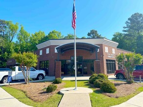 1972 Gadsden Hwy, Birmingham, AL for rent Building Photo- Image 1 of 6