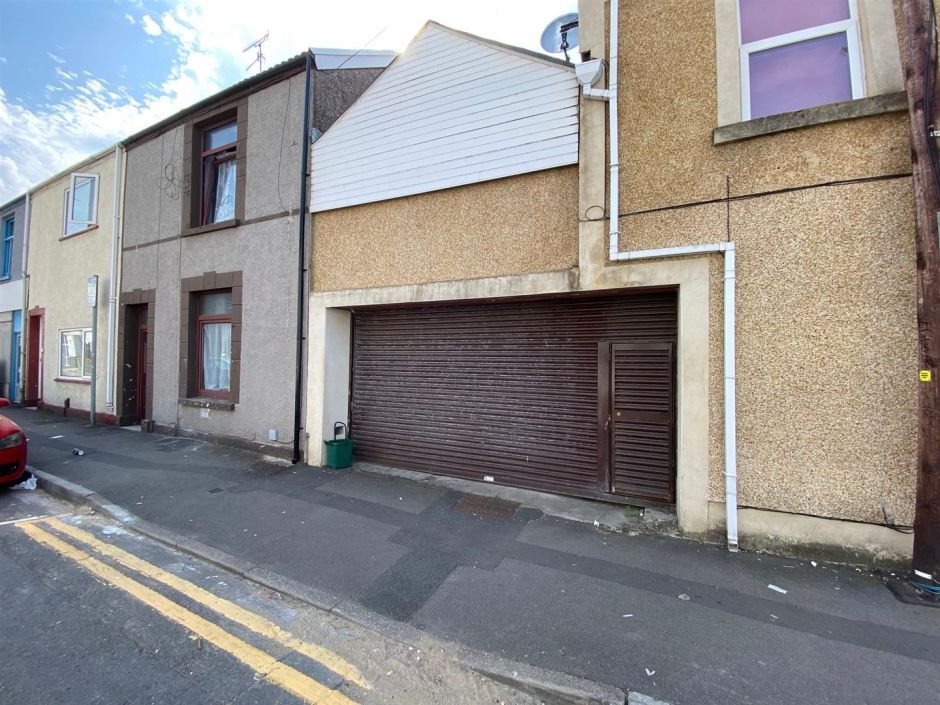 63 Oxford St, Swansea for sale Building Photo- Image 1 of 1