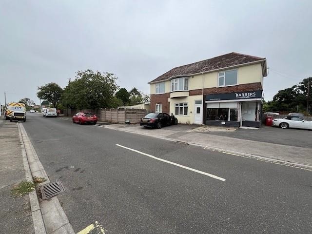 187 Fairmile Rd, Christchurch for sale - Building Photo - Image 2 of 5