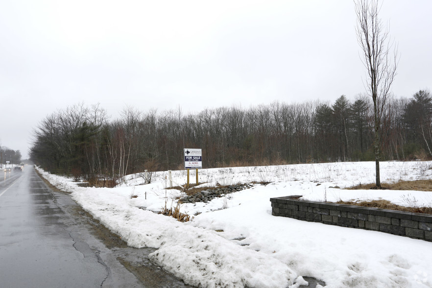 2564 Portland Rd, Arundel, ME for sale - Primary Photo - Image 1 of 1