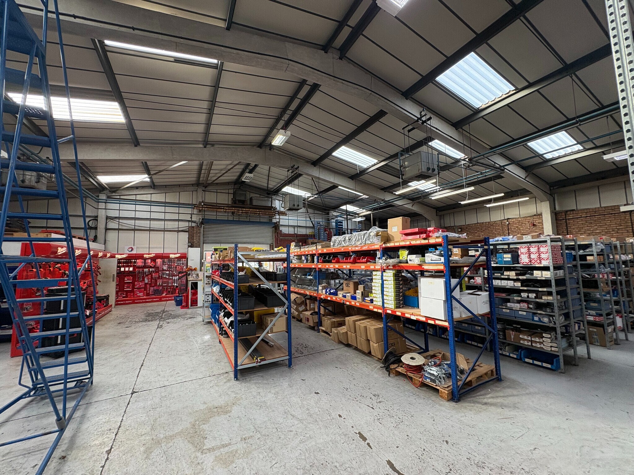 Alston Rd, Oldbury to rent Interior Photo- Image 1 of 5