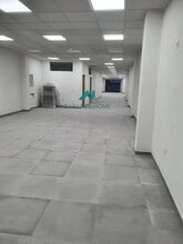 Retail in Camas, Sevilla to rent Interior Photo- Image 1 of 3