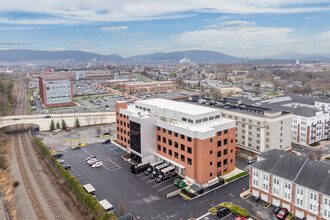 200 N Park Rd, Wyomissing, PA - aerial  map view