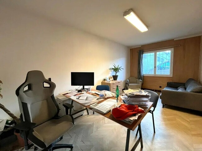 Location Bureaux 100 m²