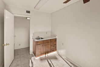 450 Jordan Rd, Sedona, AZ for rent Building Photo- Image 2 of 8