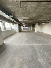 1718-1720 NW Peachtree St, Atlanta, GA for rent Interior Photo- Image 2 of 4