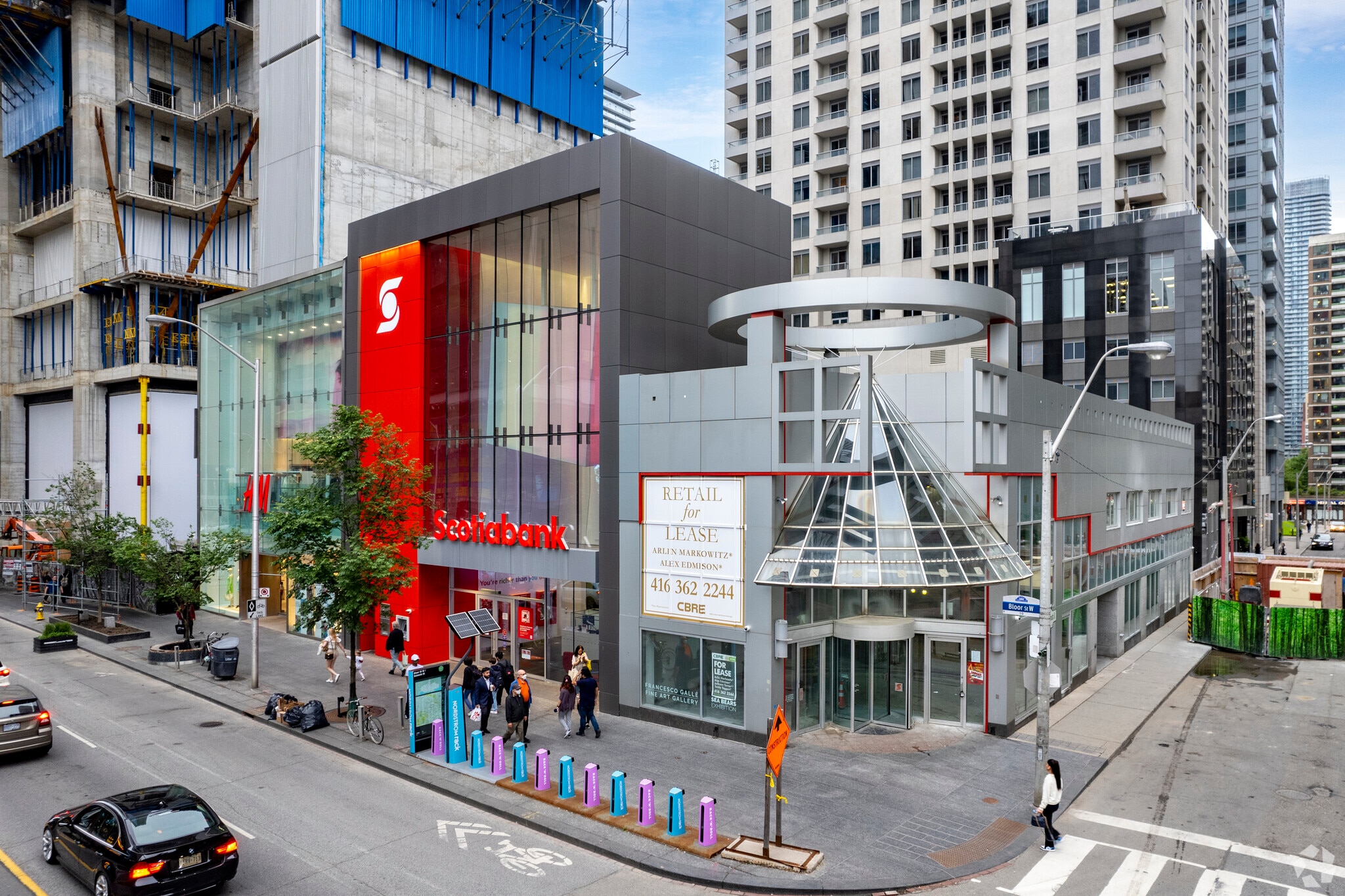 19 Bloor St W, Toronto, ON to rent Primary Photo- Image 1 of 4