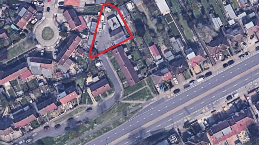 75 Great South West Rd, Hounslow to rent - Primary Photo - Image 1 of 1