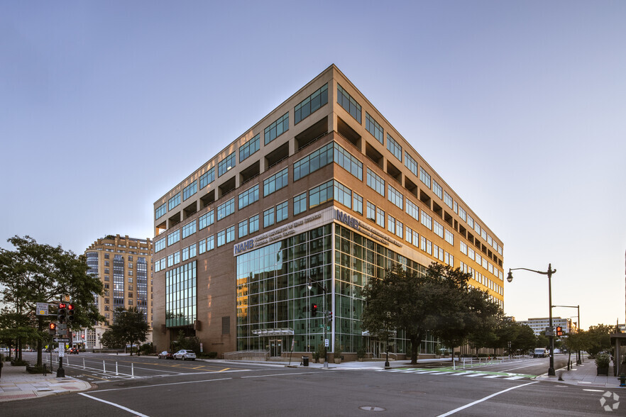 1201 15th St NW, Washington, DC for rent - Building Photo - Image 2 of 9