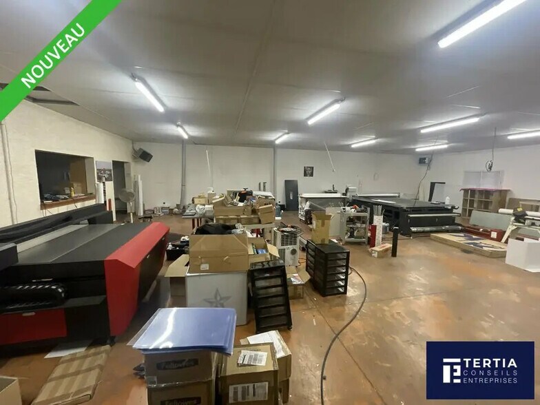 Light Industrial in Lavérune to rent - Building Photo - Image 1 of 6