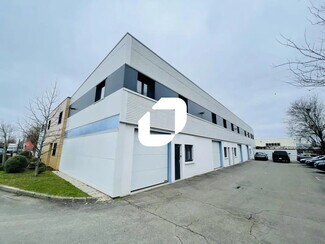 More details for Office, Light Industrial to Rent