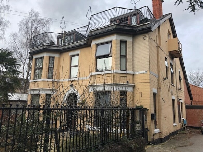 53 Woodthorpe Dr, Nottingham for sale - Primary Photo - Image 1 of 1