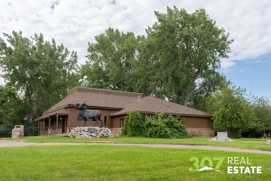 720 Allen Ave, Cody, WY for sale - Primary Photo - Image 1 of 6