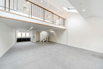 2-6A Hampstead High St, London for rent Interior Photo- Image 1 of 5