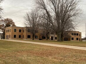 1240 Lincoln, Le Mars, IA for sale Primary Photo- Image 1 of 1