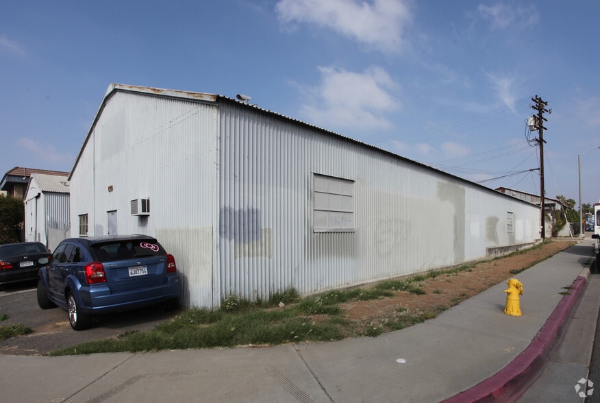 2145 Hoover Ave, National City, CA to rent - Building Photo - Image 1 of 3