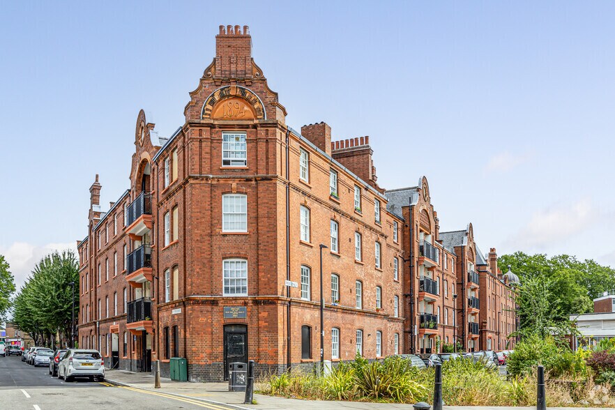 Hannibal Rd, London for sale - Primary Photo - Image 1 of 1