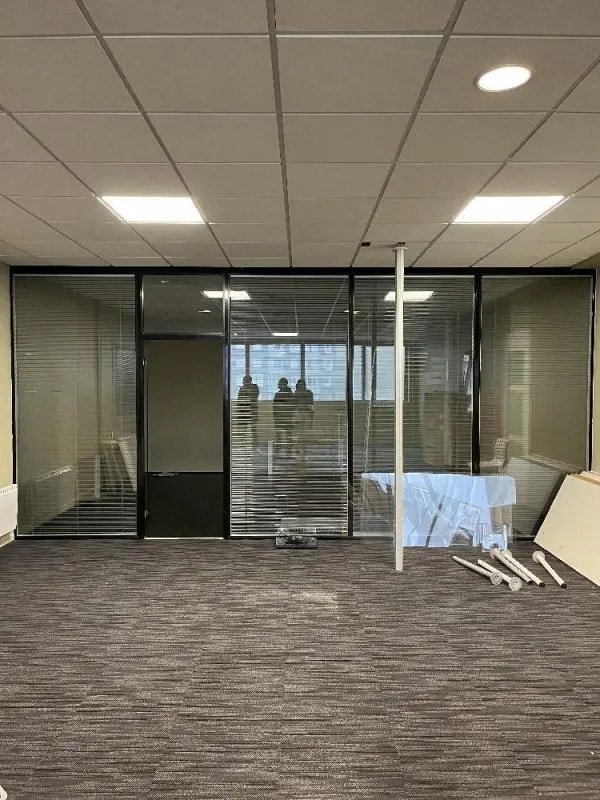 Vente Bureaux 100 m² - Photo 1