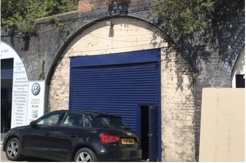 Theobalds Grove, Waltham Cross for sale - Primary Photo - Image 1 of 1