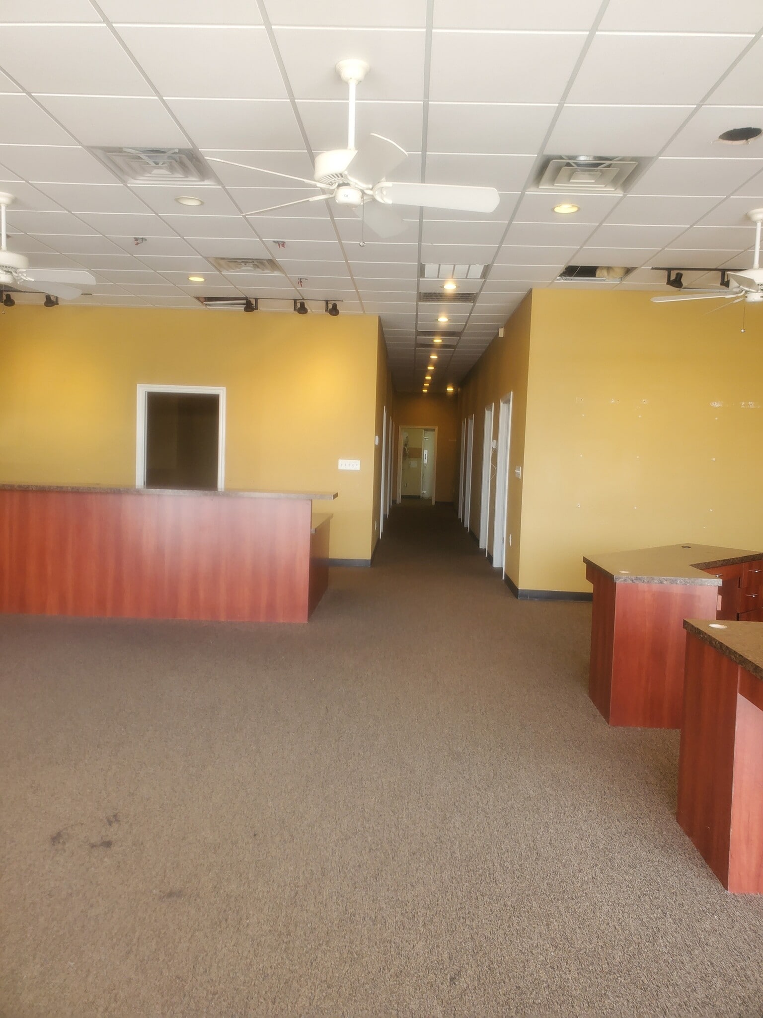 18030 Fm 529 Rd, Cypress, TX to rent Interior Photo- Image 1 of 4