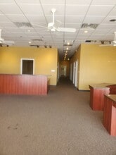 18030 Fm 529 Rd, Cypress, TX to rent Interior Photo- Image 1 of 4