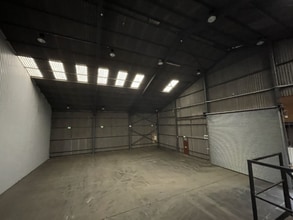 Lancaster Way Business Park, Ely to rent Interior Photo- Image 2 of 2