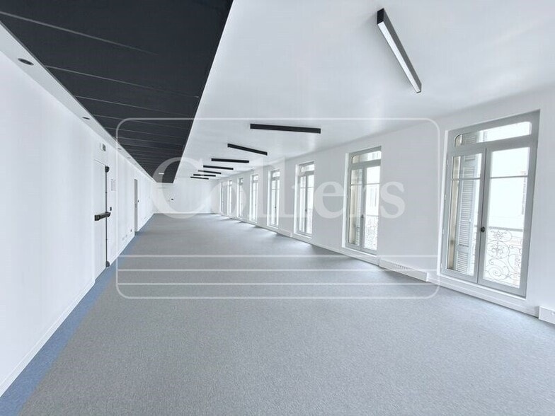 Office in Marseille to rent - Interior Photo - Image 1 of 4