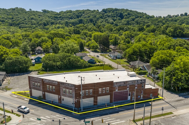 More details for 2200 Glass St, Chattanooga, TN - Retail for Auction