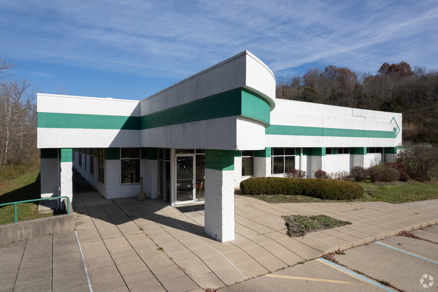 999 Tech Dr, Milford, OH for sale - Building Photo - Image 1 of 1