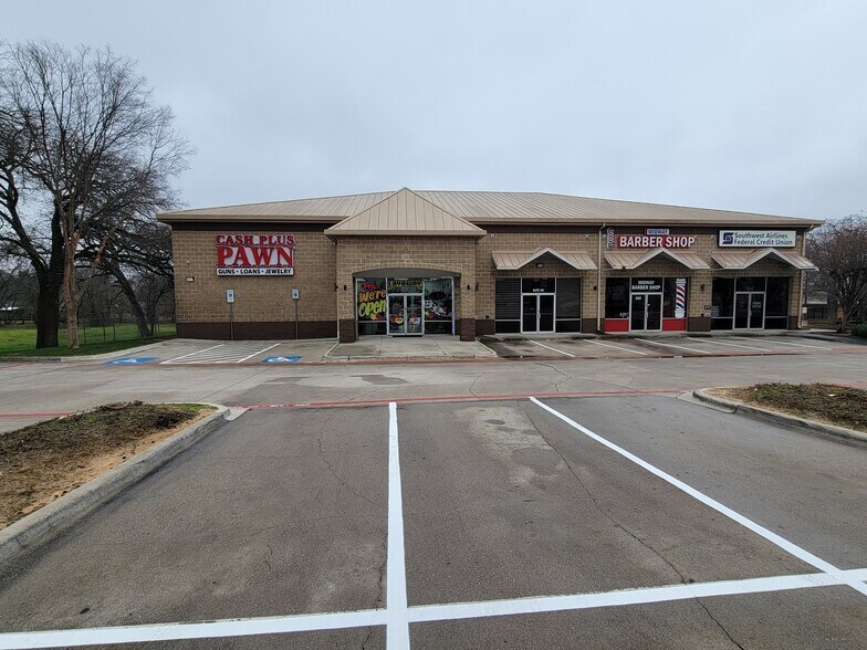 801 W Euless Blvd, Euless, TX for sale - Building Photo - Image 1 of 1