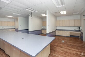 4200 S East St, Indianapolis, IN to rent Interior Photo- Image 1 of 5