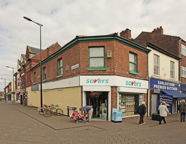 More details for 42 Market St, Newton Le Willows - Retail to Rent