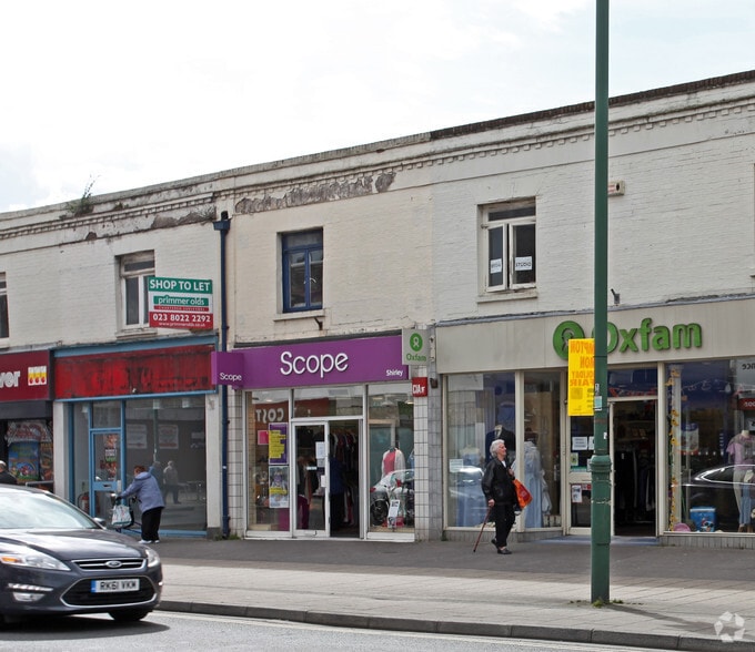 74 Shirley High St, Southampton to rent - Building Photo - Image 2 of 2