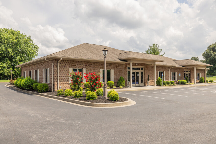 2660 Olivet Church Rd, Paducah, KY for sale - Building Photo - Image 1 of 31