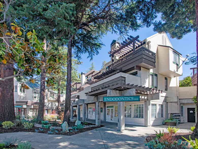 100 W El Camino Real, Mountain View, CA for rent - Building Photo - Image 1 of 8