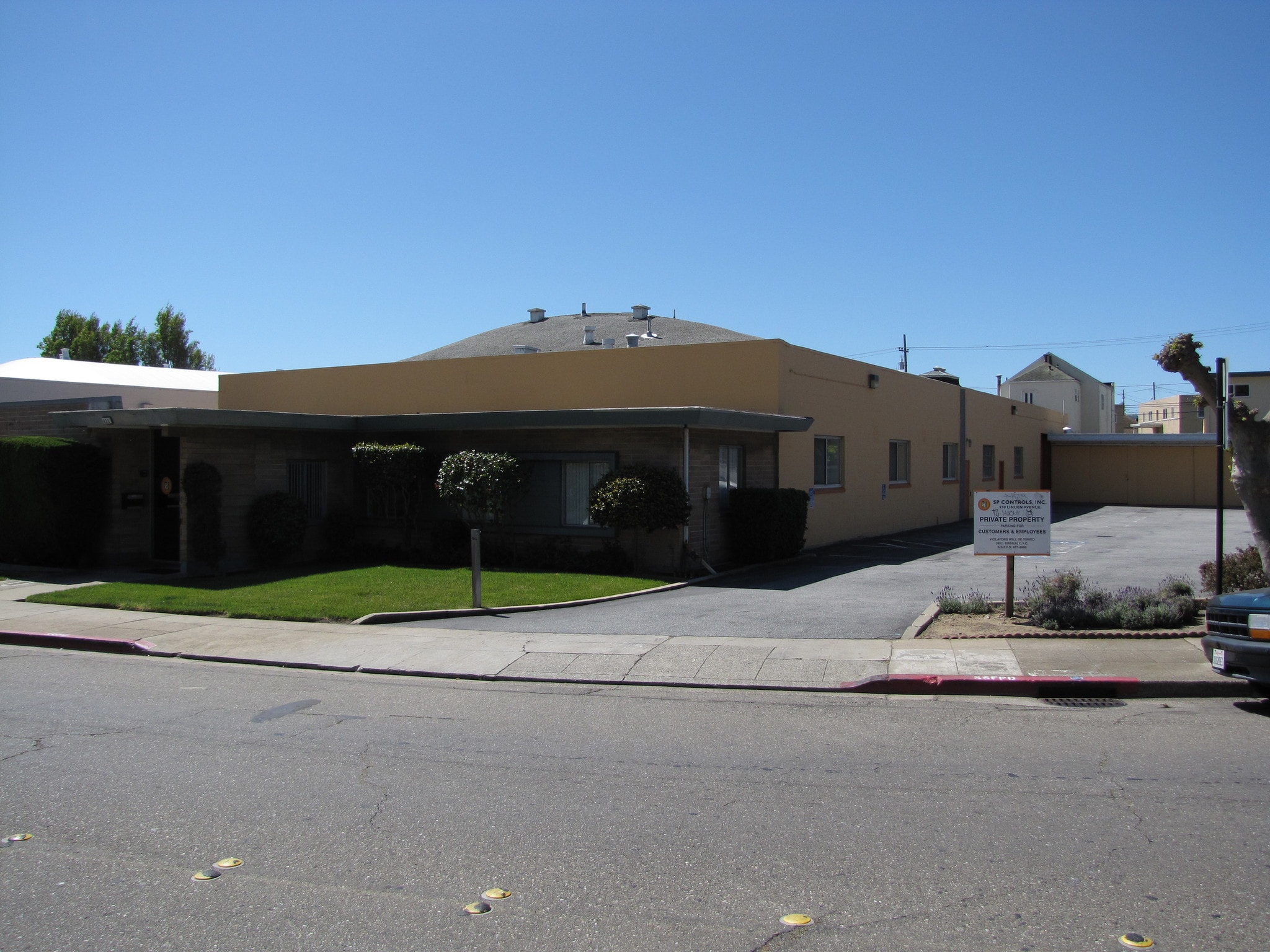 930 Linden Ave, South San Francisco, CA to rent Primary Photo- Image 1 of 7