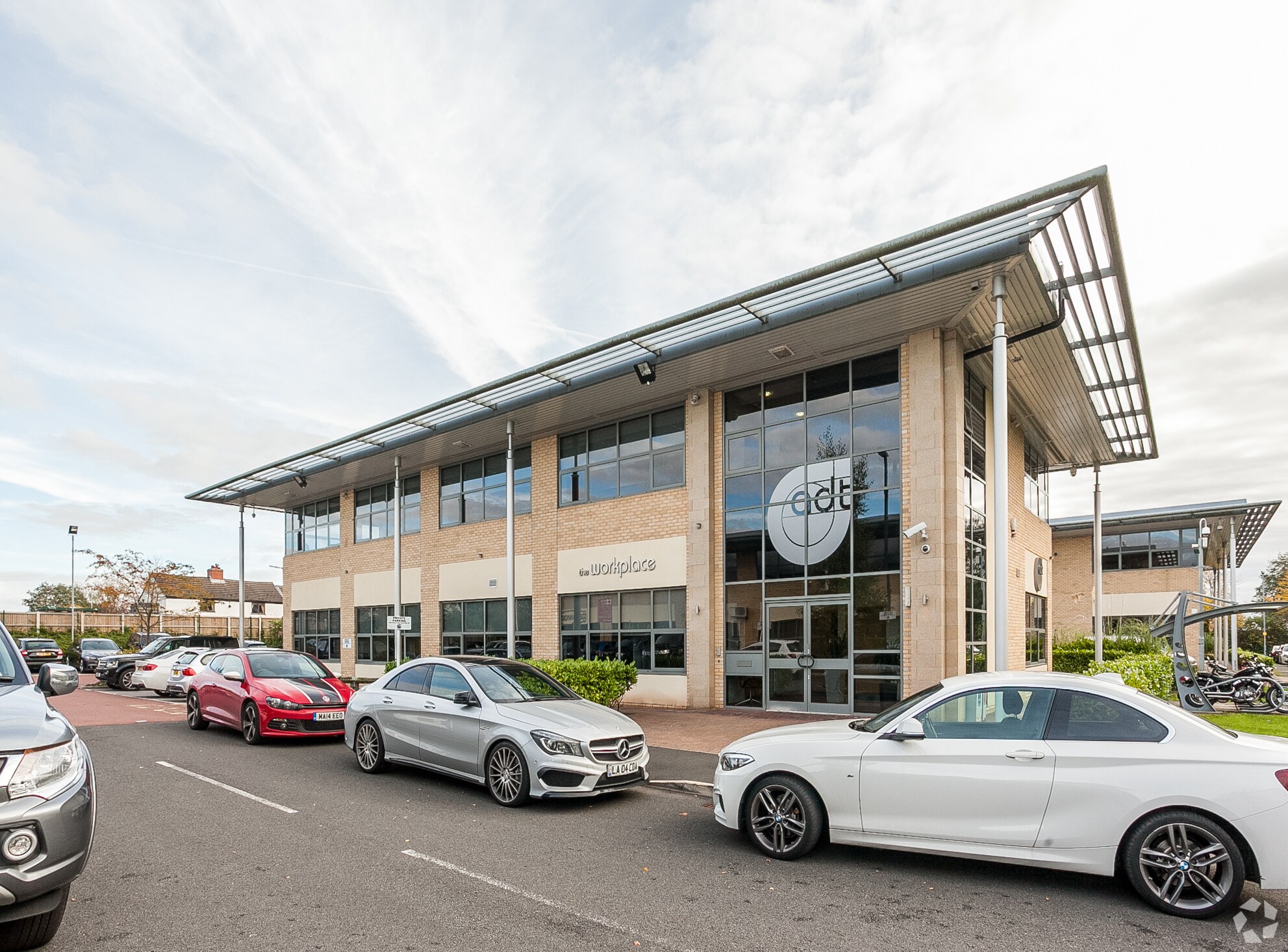 White Moss Vw, Manchester for sale Primary Photo- Image 1 of 1