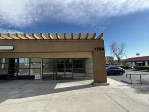 1778-1930 Erringer Rd, Simi Valley, CA for rent Building Photo- Image 1 of 5