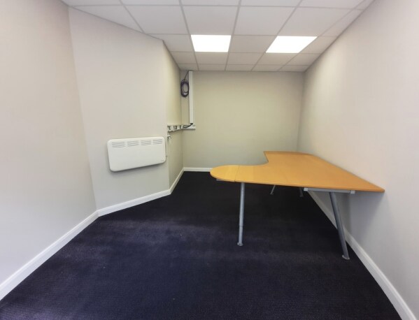 12 Skipton Rd, Barnoldswick to rent Interior Photo- Image 1 of 4