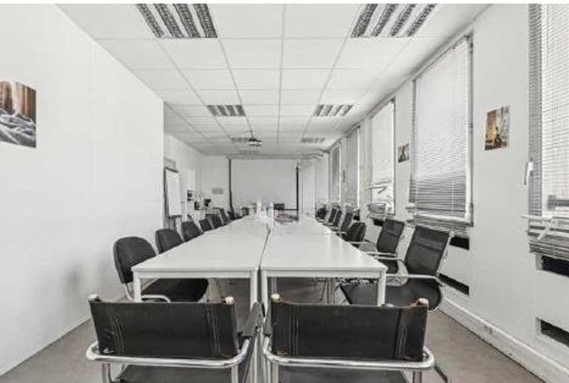 Office in Montreuil for sale - Interior Photo - Image 3 of 11