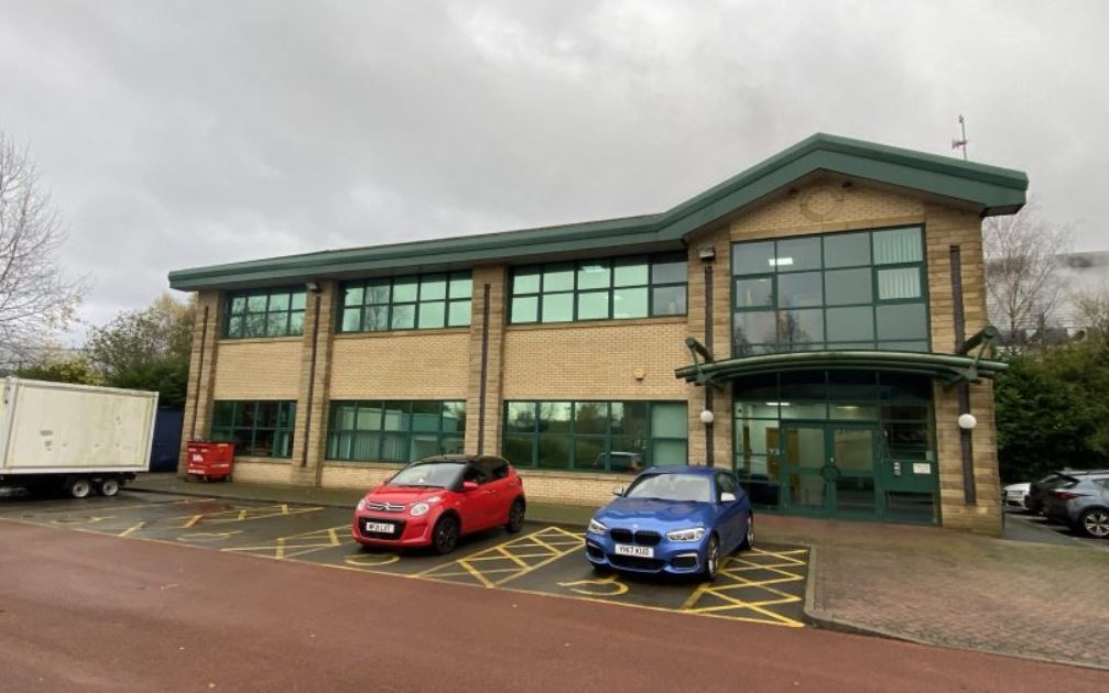 9 Commerce Way, Manchester for sale Building Photo- Image 1 of 1