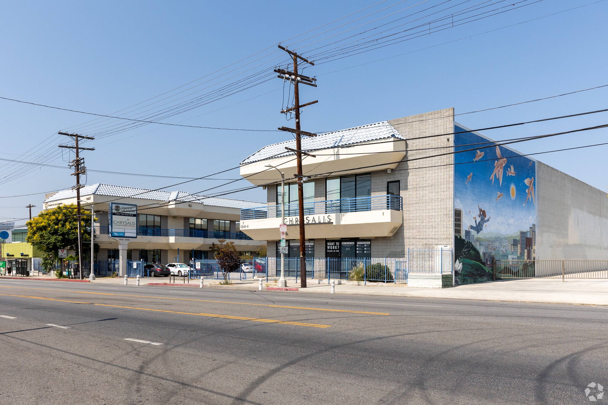 13545-13557 Van Nuys Blvd, Pacoima, CA to rent Primary Photo- Image 1 of 13