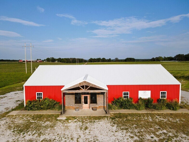 5888 Farm Road 1090, Purdy, MO for sale - Primary Photo - Image 1 of 29