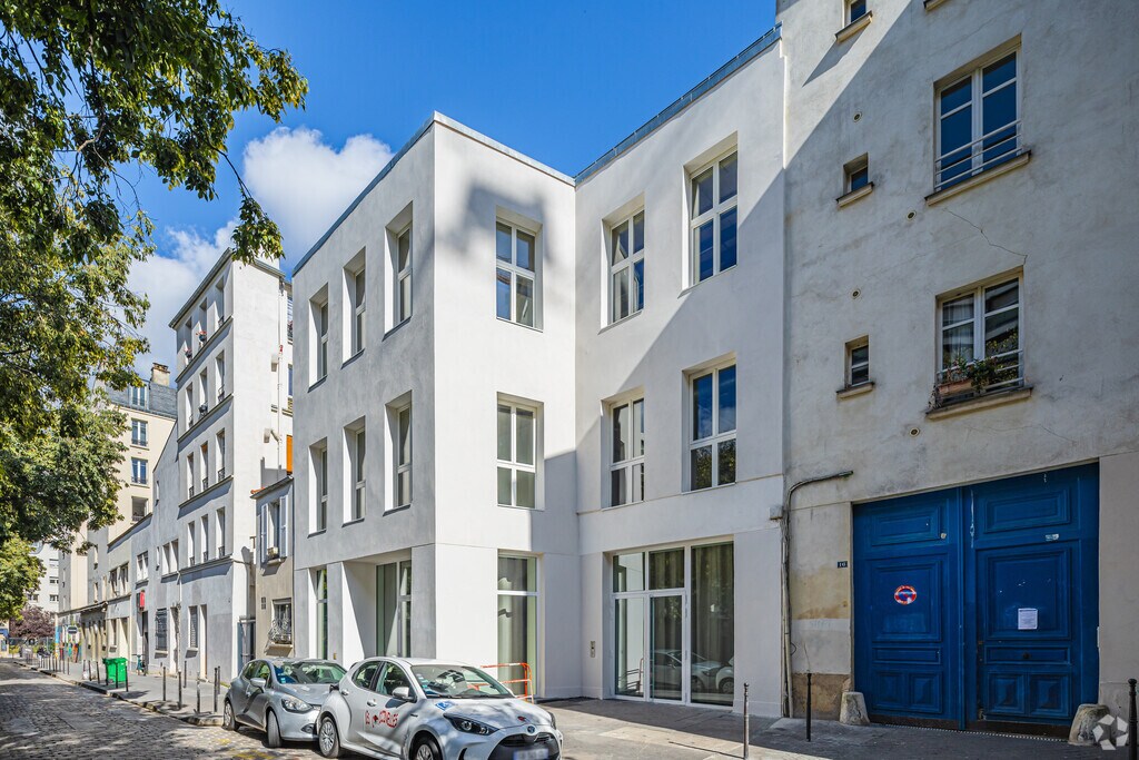 Location Bureaux 1 021 m² - Photo 1