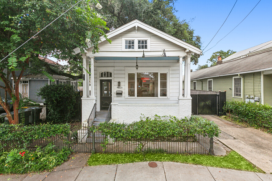 4826 Magazine St, New Orleans, LA for rent - Building Photo - Image 1 of 9