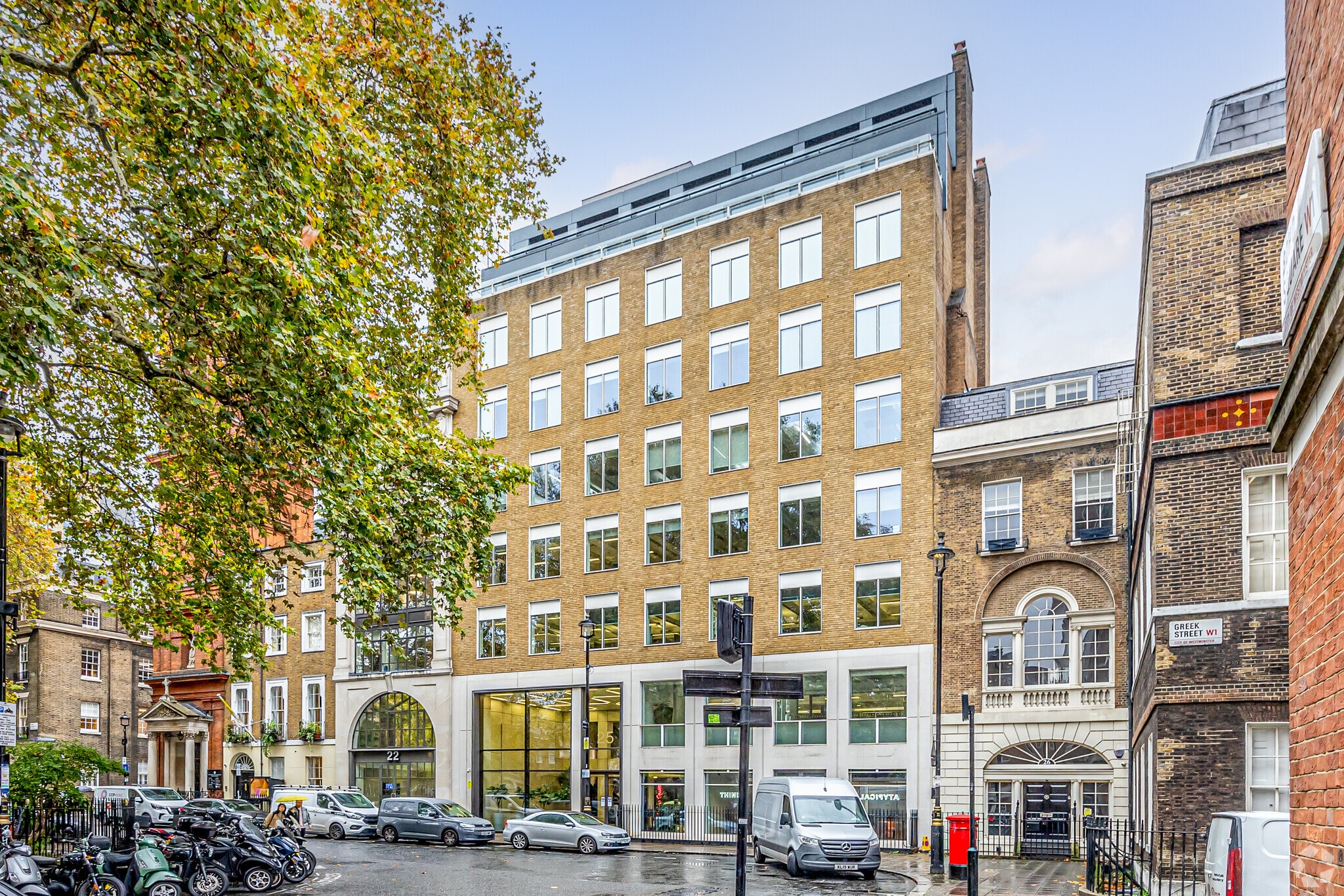 25-25A Soho Sq, London to rent Primary Photo- Image 1 of 5